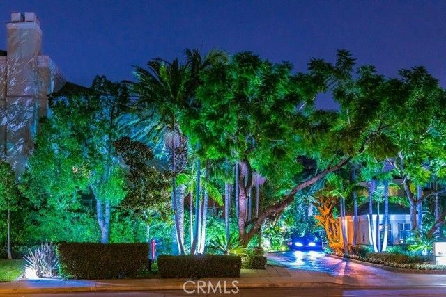 2243 Martin 207, Irvine, CA 92612