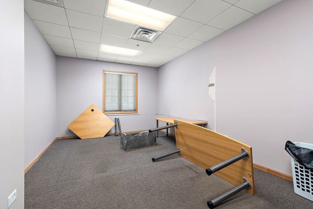 6825 Kingery Highway, Willowbrook, IL 60527