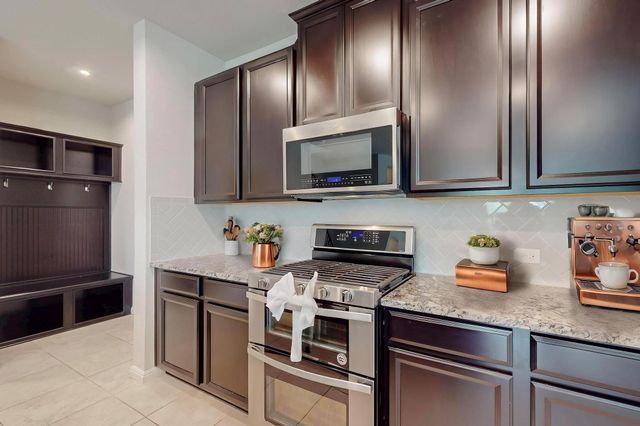 2908 Harvester LN, Round Rock, TX 78664