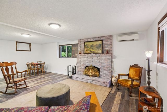 23417 NE Canyon Road, Battle Ground, WA 98604