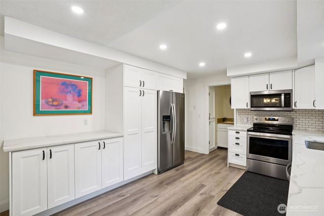 23417 NE Canyon Road, Battle Ground, WA 98604