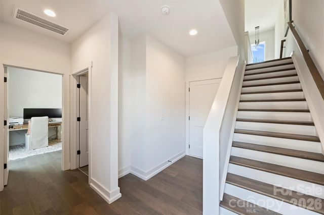 1500 Hawthorne Lane A, Charlotte, NC 28205