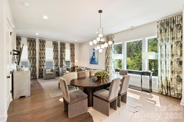 1500 Hawthorne Lane A, Charlotte, NC 28205