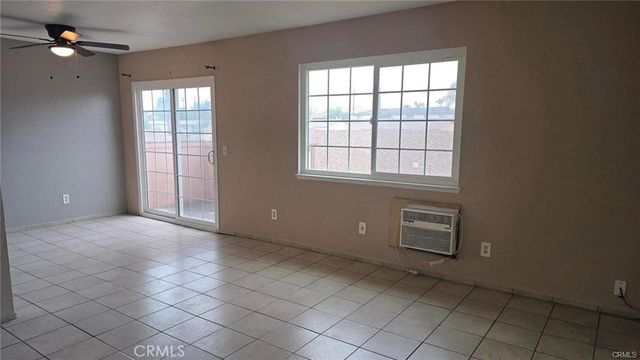 308 N Millard 314, Rialto, CA 92376