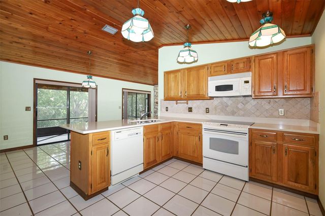 4057 WINDERLAKES DRIVE, Orlando, FL 32835