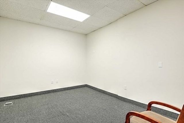 2 Union St, Taunton, MA 02780