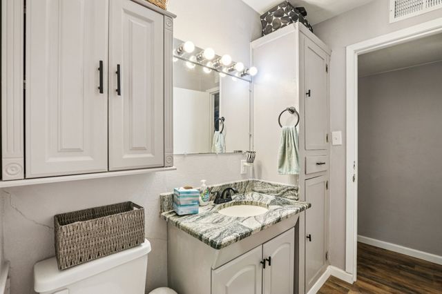 426 W Lake Street, Krum, TX 76249