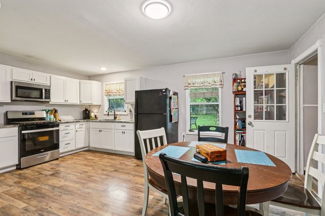 426 W Lake Street, Krum, TX 76249