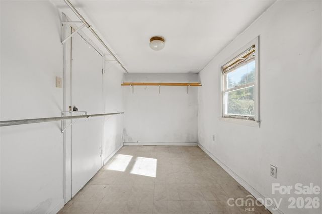 3860 Pickle Williams Lane, Granite Falls, NC 28630