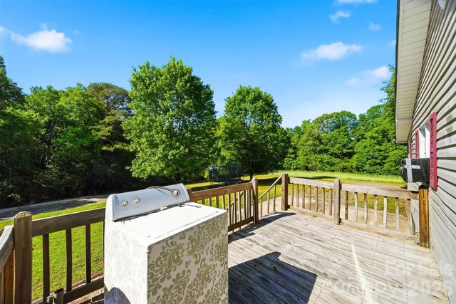3860 Pickle Williams Lane, Granite Falls, NC 28630