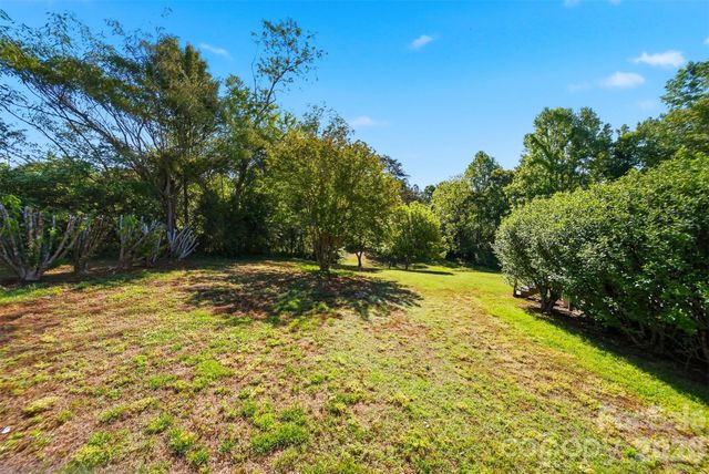 3860 Pickle Williams Lane, Granite Falls, NC 28630