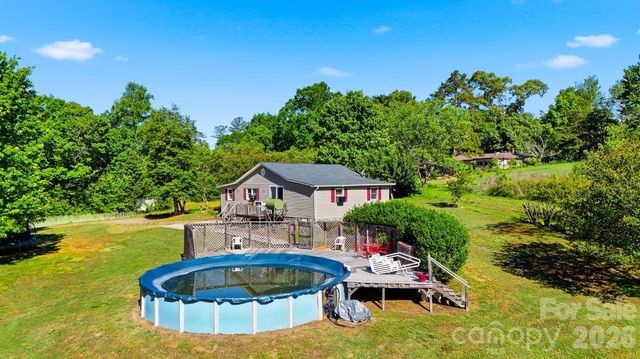 3860 Pickle Williams Lane, Granite Falls, NC 28630