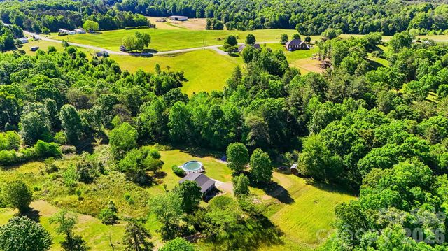 3860 Pickle Williams Lane, Granite Falls, NC 28630