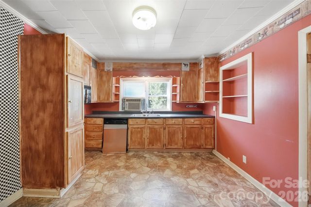 3860 Pickle Williams Lane, Granite Falls, NC 28630