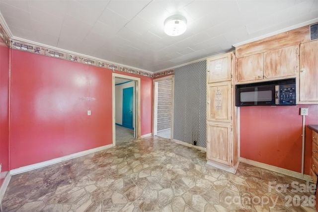 3860 Pickle Williams Lane, Granite Falls, NC 28630