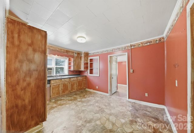 3860 Pickle Williams Lane, Granite Falls, NC 28630