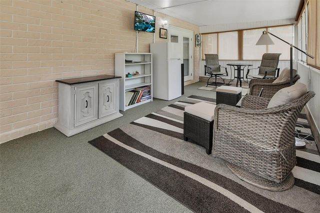 720 S HILL AVENUE 8B, Deland, FL 32724