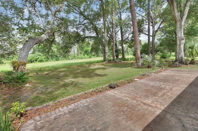 720 S HILL AVENUE 8B, Deland, FL 32724