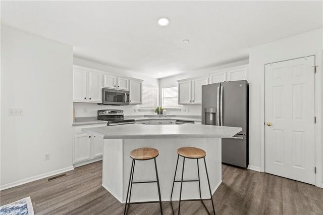 1515 Trumpet Court, Liberty, MO 64068