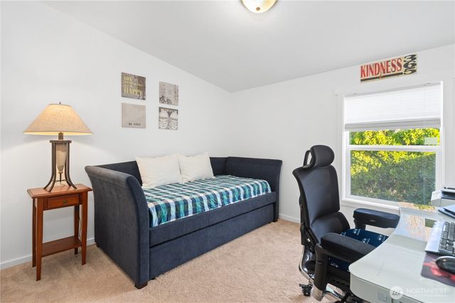 620 NE Saturn Lane, Bremerton, WA 98311