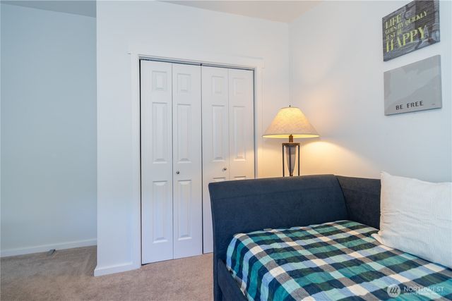 620 NE Saturn Lane, Bremerton, WA 98311