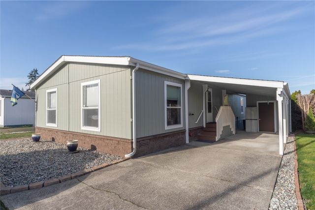 620 NE Saturn Lane, Bremerton, WA 98311