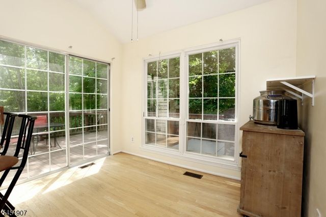14 Birdseye Cir, Wayne Twp., NJ 07470