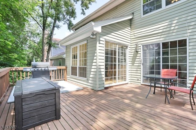 14 Birdseye Cir, Wayne Twp., NJ 07470