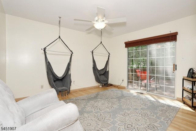 14 Birdseye Cir, Wayne Twp., NJ 07470