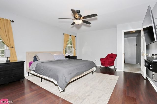 14 Birdseye Cir, Wayne Twp., NJ 07470