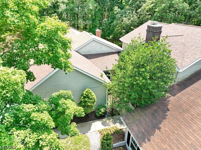 14 Birdseye Cir, Wayne Twp., NJ 07470