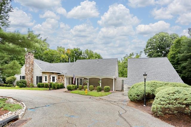 14 Birdseye Cir, Wayne Twp., NJ 07470
