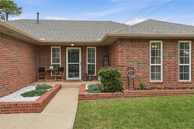 501 Wandering Way, Oklahoma City, OK 73170