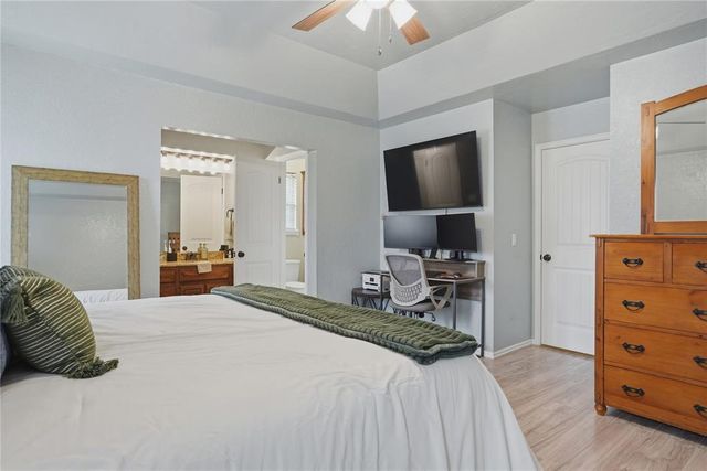 501 Wandering Way, Oklahoma City, OK 73170