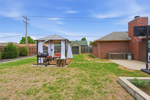 501 Wandering Way, Oklahoma City, OK 73170