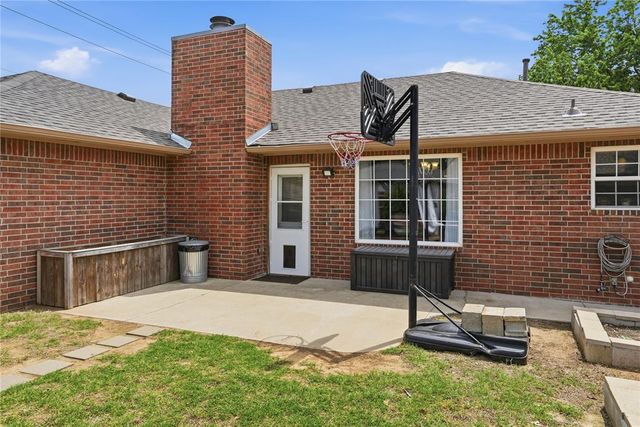 501 Wandering Way, Oklahoma City, OK 73170
