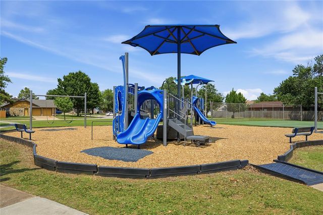 501 Wandering Way, Oklahoma City, OK 73170