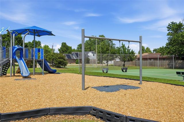 501 Wandering Way, Oklahoma City, OK 73170