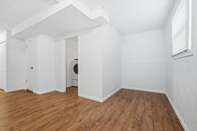 1204 Kim Drive, Bloomington, IL 61704