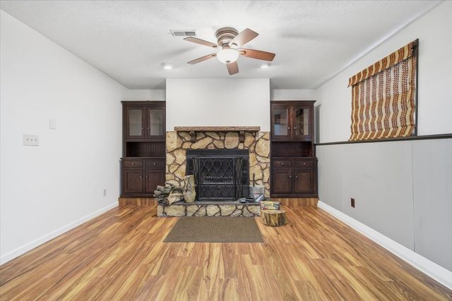 1204 Kim Drive, Bloomington, IL 61704