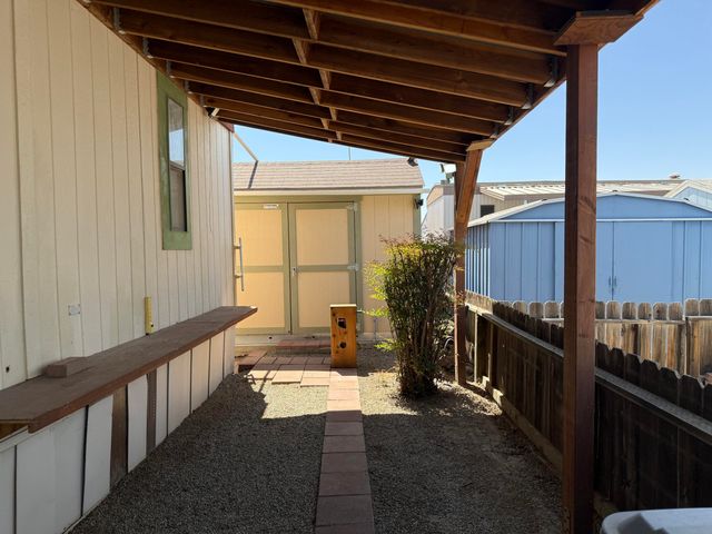 2627 W Midvalley Avenue 109, Visalia, CA 93277