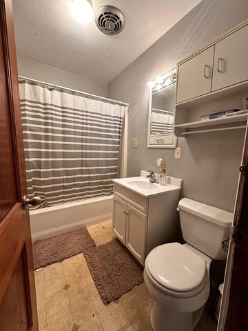 809 E State Street, Mauston, WI 53948