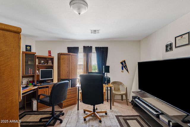 958 W LINDBERGH Avenue, Coolidge, AZ 85128