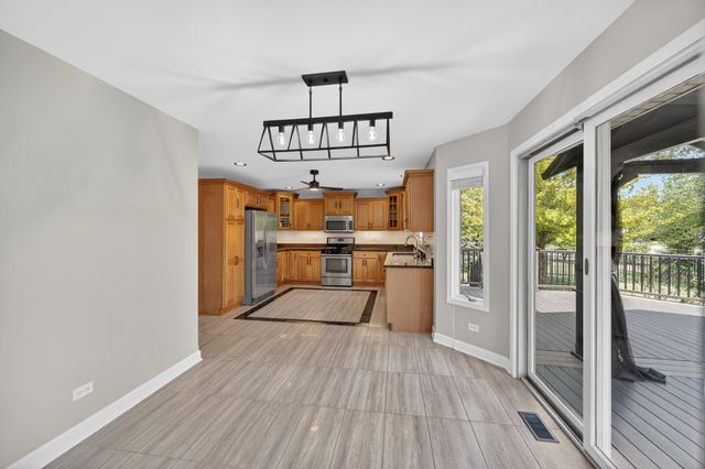 12376 W 107th Lane, St. John, IN 46373