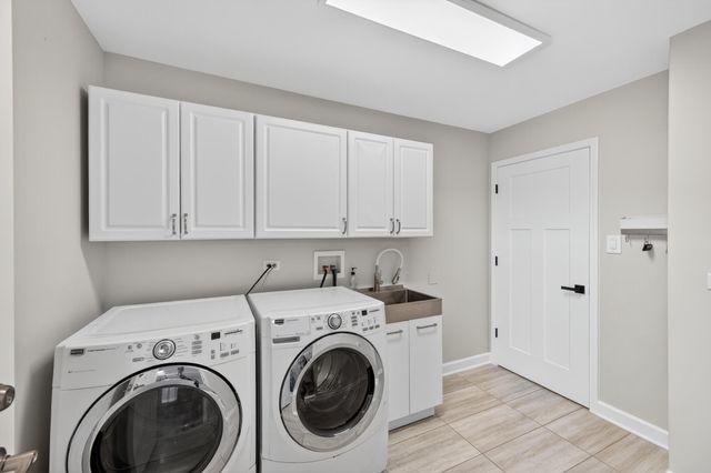 12376 W 107th Lane, St. John, IN 46373