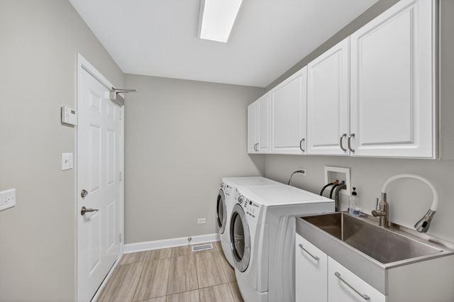 12376 W 107th Lane, St. John, IN 46373