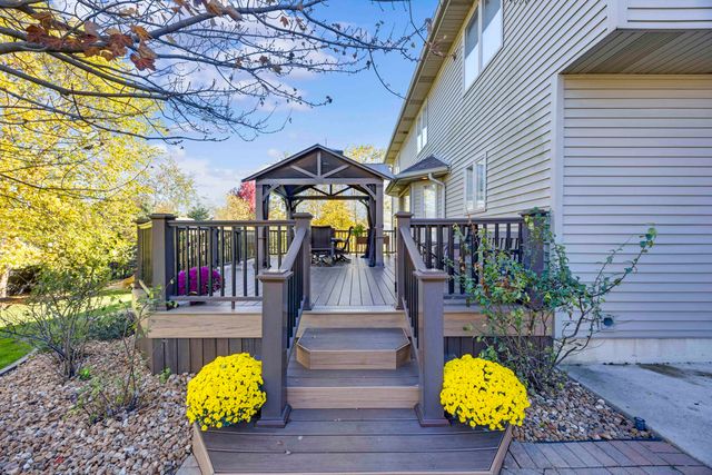 12376 W 107th Lane, St. John, IN 46373