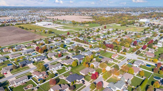 12376 W 107th Lane, St. John, IN 46373