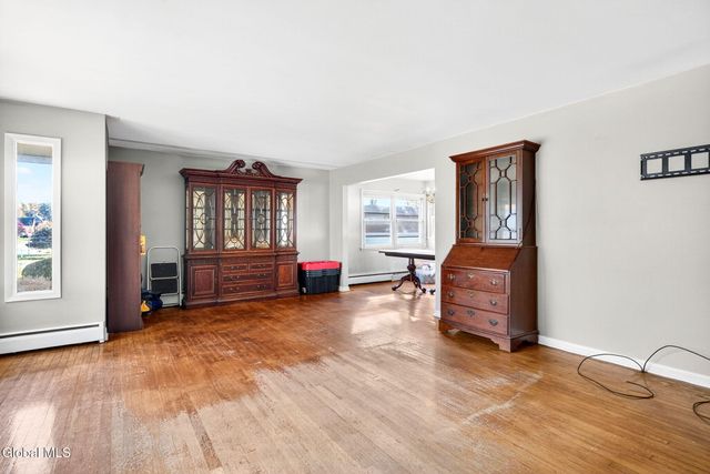 203 Mountain View Avenue, Rensselaer, NY 12144