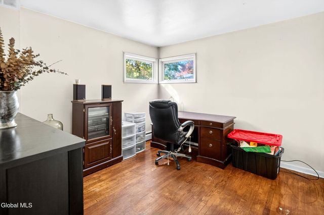 203 Mountain View Avenue, Rensselaer, NY 12144